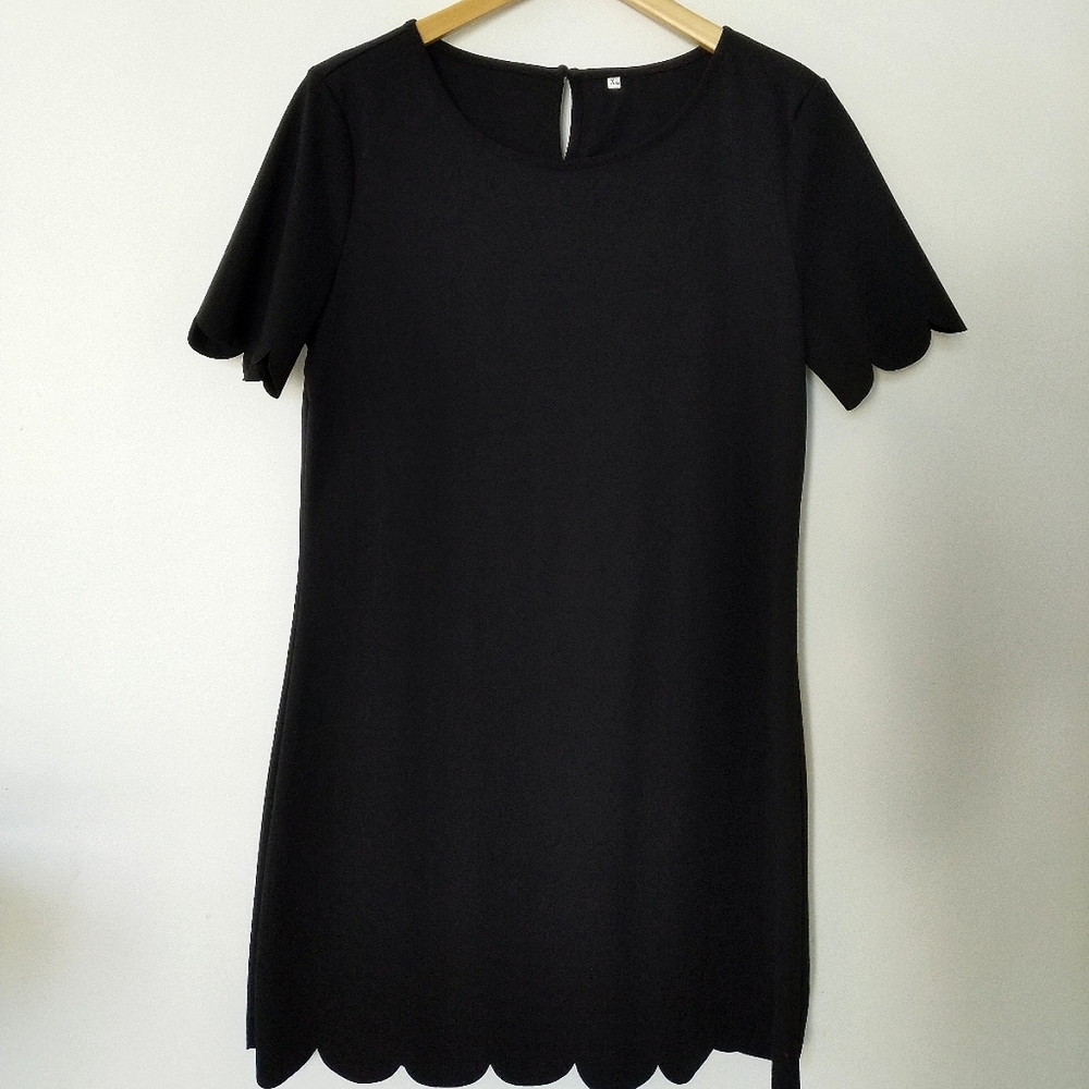All Black Scalloped Edge Dress (XL) - Picture 1 of 8